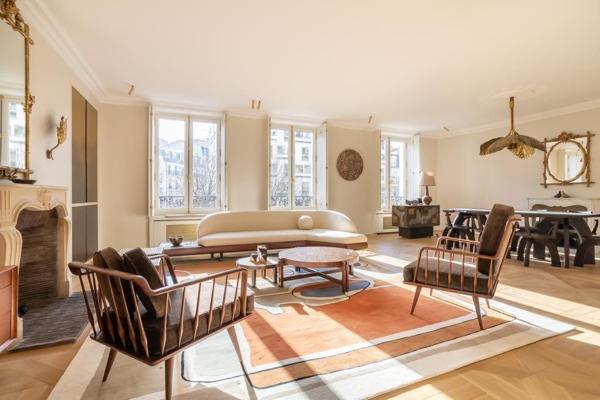 Vente Appartement de luxe Paris 8 6 Pièces 168.48 m²