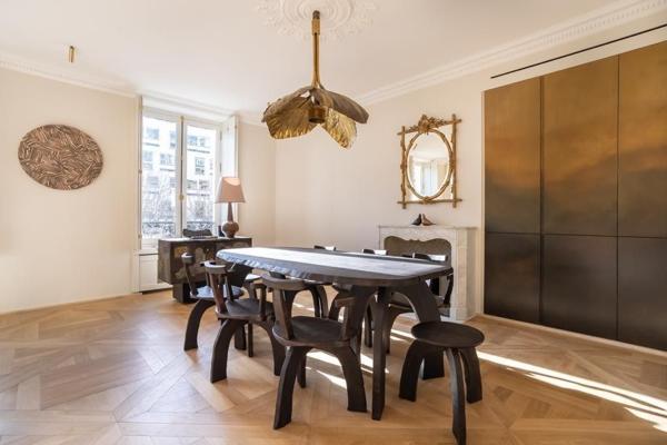 Vente Appartement de luxe Paris 8 6 Pièces 168.48 m²