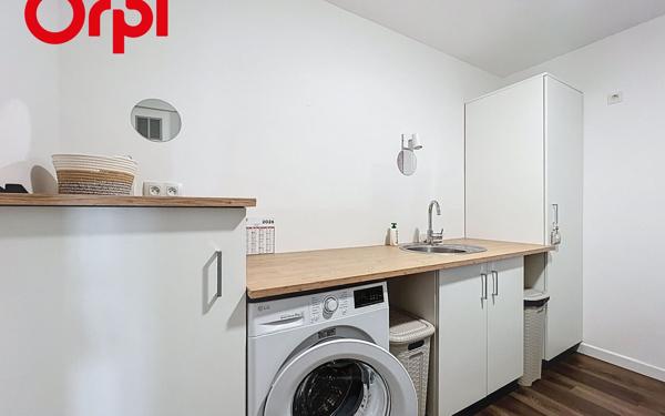 Maison à vendre    5 pièces • 128 m2 Abrest