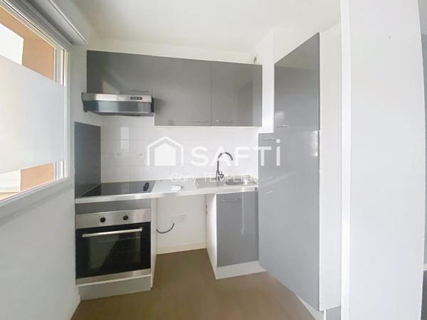 Appartement T2 récent avec balcon et parking