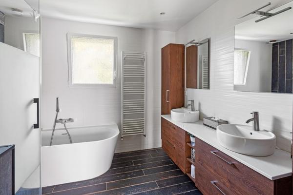 Vente Maison175 m² - 7 Pièces - COUERON (44220)