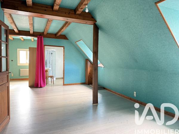 Maison à vendre 6 pièces 150 m² Saint-Pantaléon-de-Larche