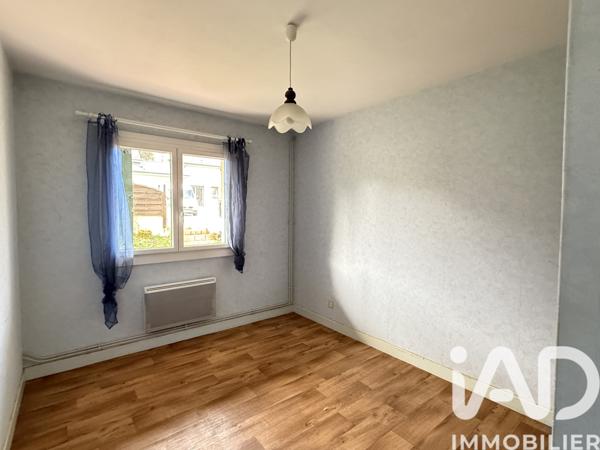 Maison à vendre 6 pièces 150 m² Saint-Pantaléon-de-Larche