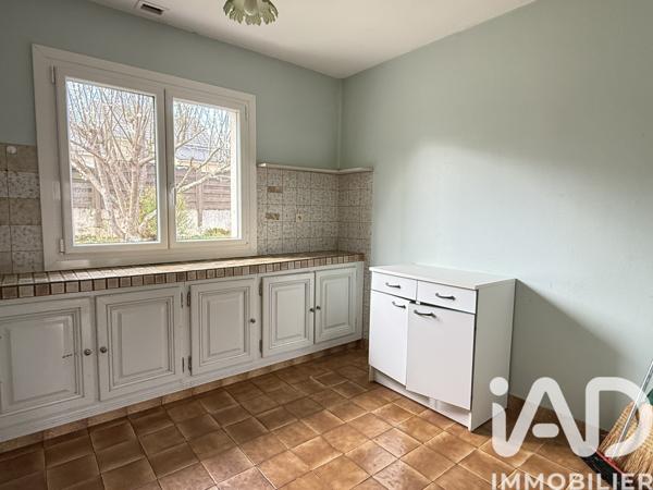 Maison à vendre 6 pièces 150 m² Saint-Pantaléon-de-Larche