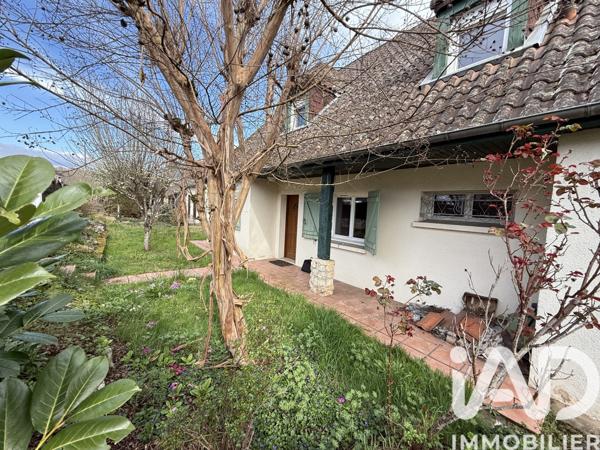 Maison à vendre 6 pièces 150 m² Saint-Pantaléon-de-Larche