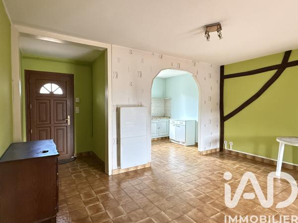 Maison à vendre 6 pièces 150 m² Saint-Pantaléon-de-Larche