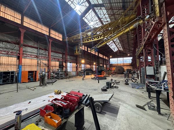 Entrepôt à louer de 1000 m² à Hautmont, quartier Gambetta - Gare
