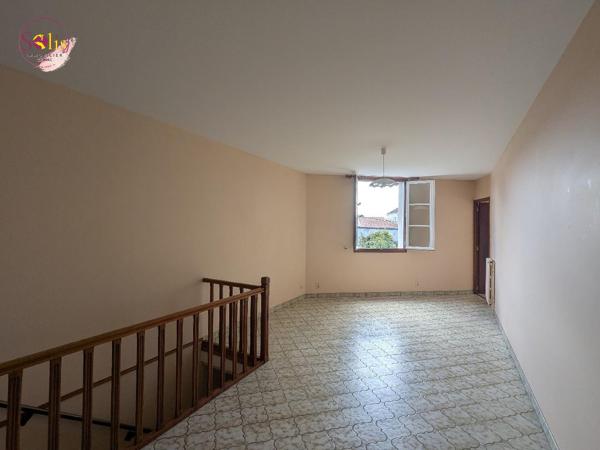 APPARTEMENT AVEC GARAGE CENTRE VILLE À Cognac, dans ...