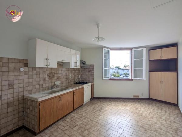 APPARTEMENT AVEC GARAGE CENTRE VILLE À Cognac, dans ...