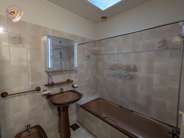 APPARTEMENT AVEC GARAGE CENTRE VILLE À Cognac, dans ...