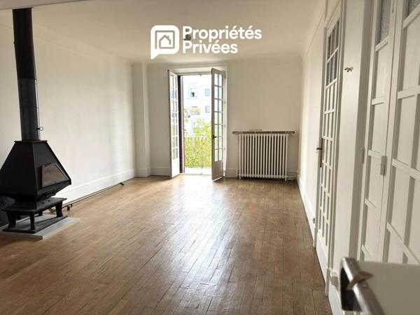 Maison de 235 m² - 5 chambres - Souvenir Français