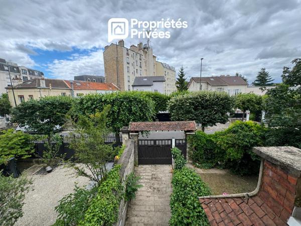 Maison de 235 m² - 5 chambres - Souvenir Français
