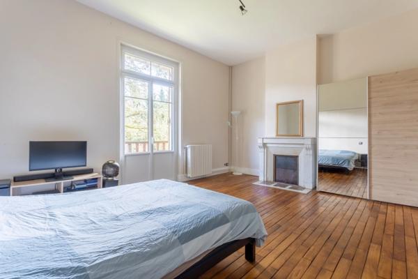 Maison à vendre 8 pièces PRIGONRIEUX (24)