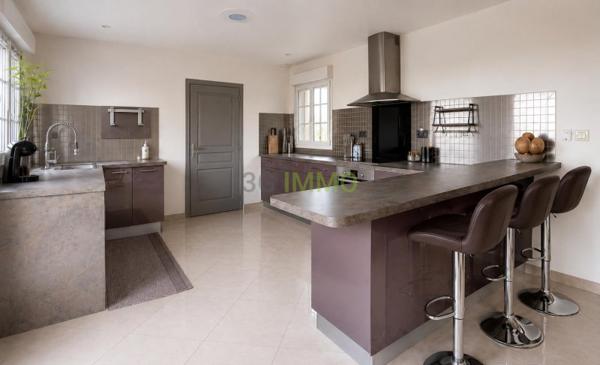 Vente / Maison et grand terrain