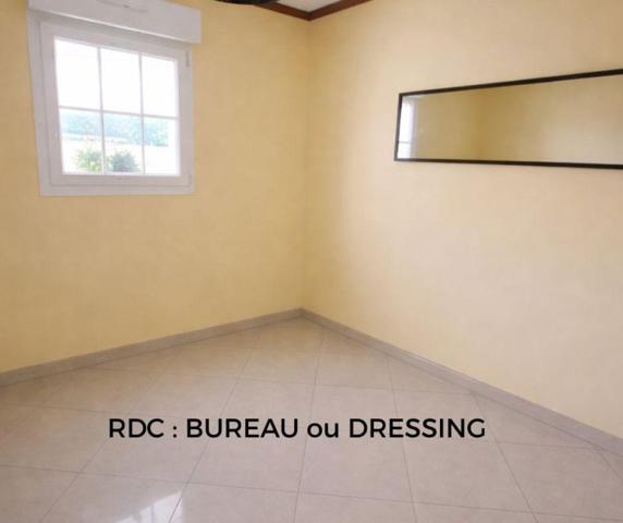 Vente / Maison et grand terrain