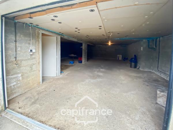 À VENDRE - PLOUGASTEL-DAOULAS (29470) - MAISON F6 - 140 M² HABITABLES - TERRAIN 2500 M² - À LA CAMPAGNE AVEC APERÇU MER