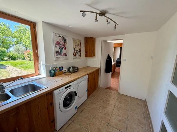 Charmante maison au prix exceptionel - entre Aulnay-de-Saintonge et Matha. Potentiel de faire une deuxième maison Fontaine chalendray