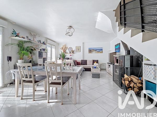 Maison à vendre 5 pièces 82 m² Saint-Fargeau-Ponthierry
