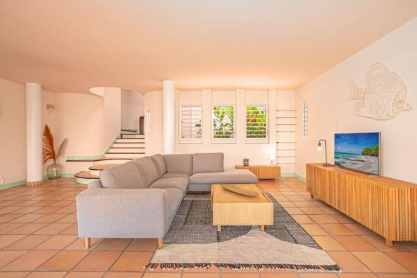 Villa de Prestige Piscine et Vue sur mer à 180° sur la Baie du Robert