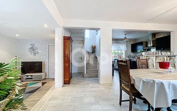 Maison à vendre    5 pièces •  Guilers