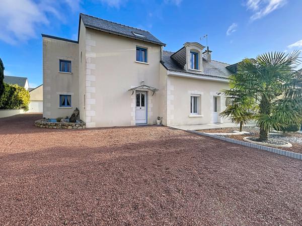 Maison 8 pièce(s) 231.80 m2