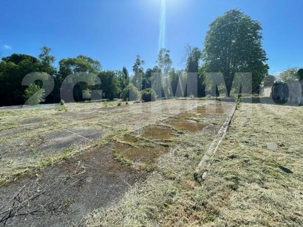 Terrain 10000 LA JARNE