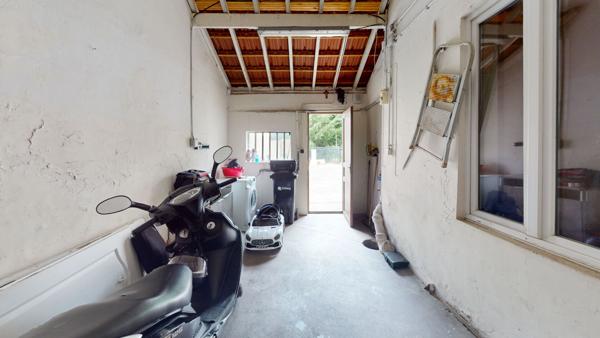 MAISON+ BOUTIQUE sur rue de 95m² - garage - jardin terrasse - CENTRE VILLE