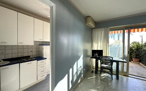 Appartement à vendre    1 pièce • 26,62 m2 Roquebrune-Cap-Martin
