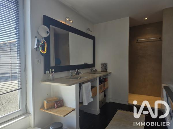 Maison à vendre 6 pièces 163 m² Poitiers