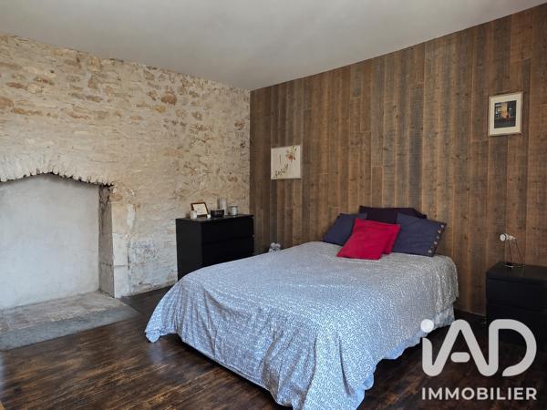 Maison à vendre 6 pièces 163 m² Poitiers