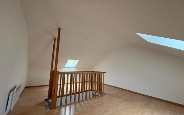 Maison à louer    4 pièces • 91 m2 Anzin