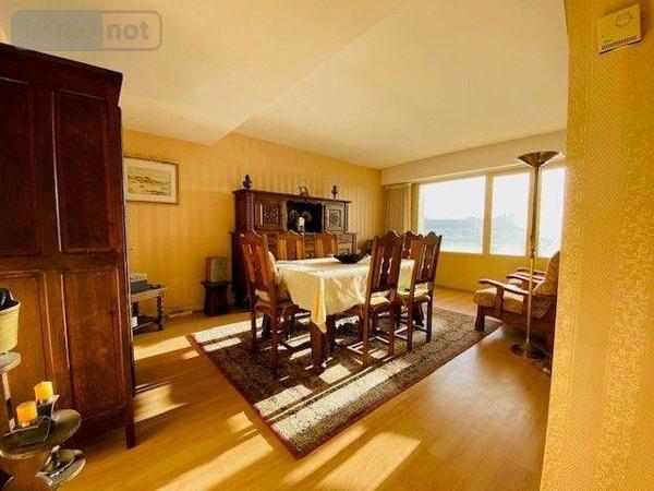 Appartement à rénover à vendre à Perros-Guirec dans les Côtes-d'Armor (22700), ref : 418   
Centre-ville