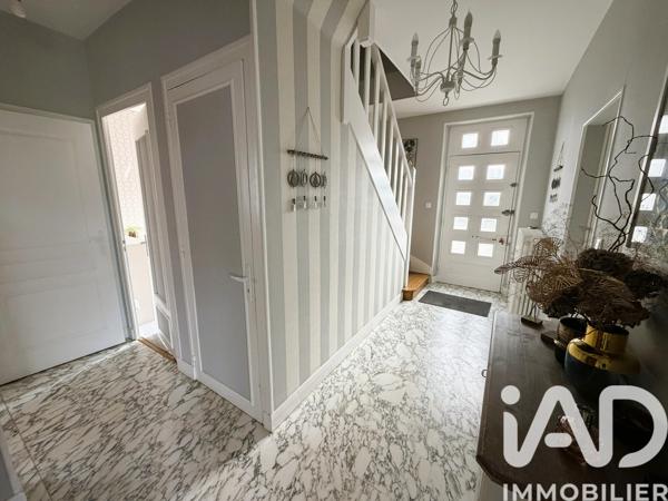 Maison à vendre 8 pièces 199 m² Parthenay