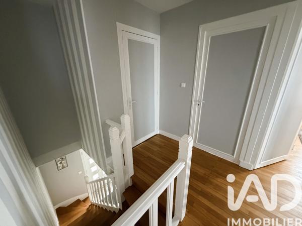Maison à vendre 8 pièces 199 m² Parthenay