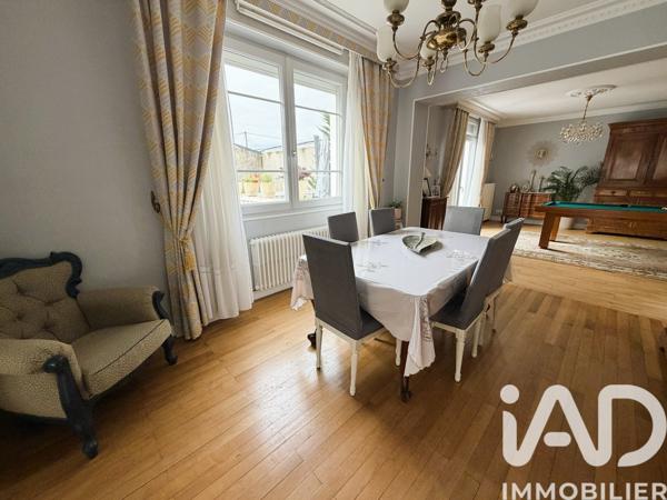 Maison à vendre 8 pièces 199 m² Parthenay