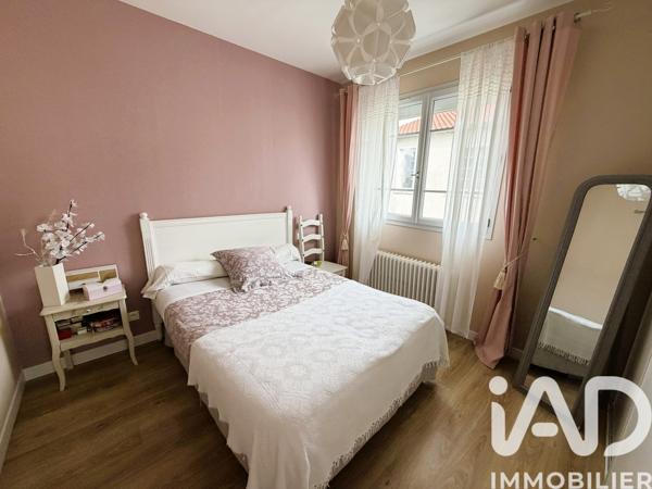 Maison à vendre 8 pièces 199 m² Parthenay