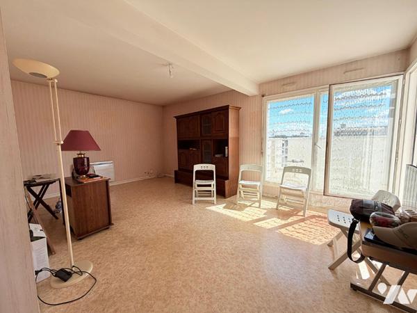T4 DERNIER ETAGE LA GAITE !