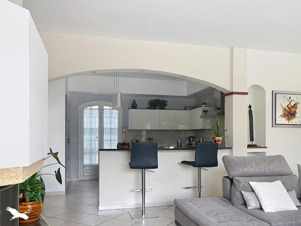 Maison 581 085 € Cugnaux 5 p 121 m² DPE D