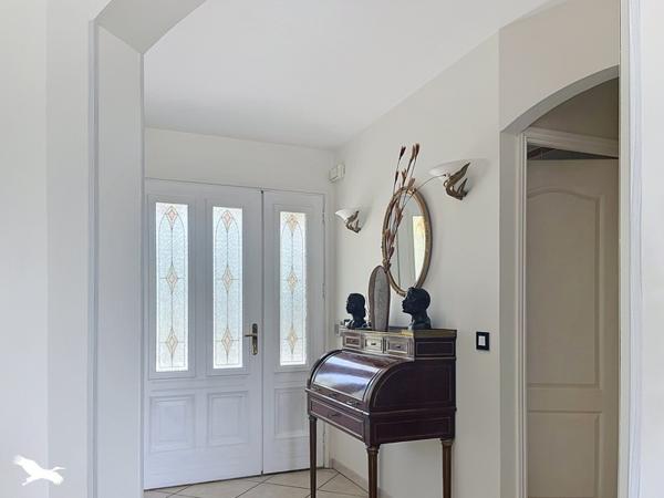 Maison 581 085 € Cugnaux 5 p 121 m² DPE D
