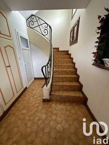 Maison traditionnelle 5 pièces de 117 m² à Lourdes (65100)