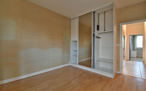 Appartement à vendre    4 pièces • 93 m2 Romans-sur-Isère
