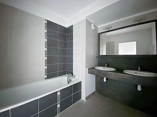 Appartement 4 pièces - 80 m² Exclusivité efficity