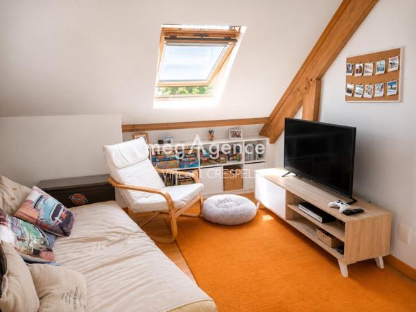Maison à LA BAZOGE-MONTPINCON, 53440 - 6 pièces 140m²