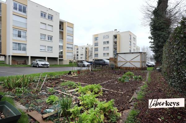 Rennes St-Yves / Rue de Nantes – T4, 70,41 m² / Rénové, lumineux, calme, modulable - Rés. sécurisée & fermée, Parking libre