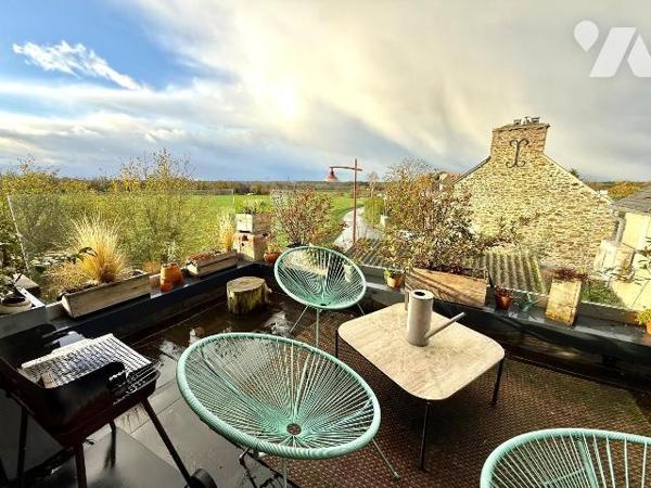 TREMEREUC / Maison à usage d'habitation et de commerce : Située à Tréméreuc, charmant village à...