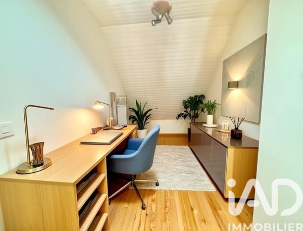 Maison à vendre 9 pièces 286 m² Villeneuve-Renneville-Chevigny