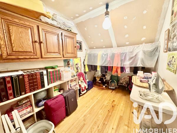 Maison à vendre 9 pièces 286 m² Villeneuve-Renneville-Chevigny