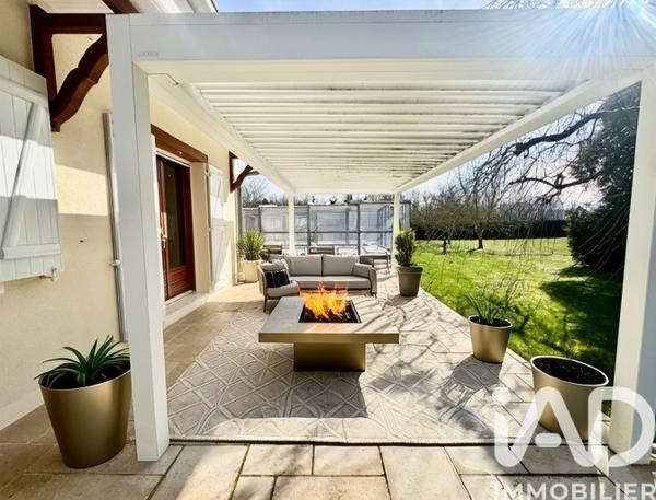 Maison à vendre 9 pièces 286 m² Villeneuve-Renneville-Chevigny