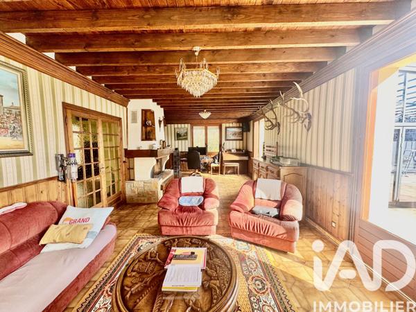 Maison à vendre 9 pièces 286 m² Villeneuve-Renneville-Chevigny