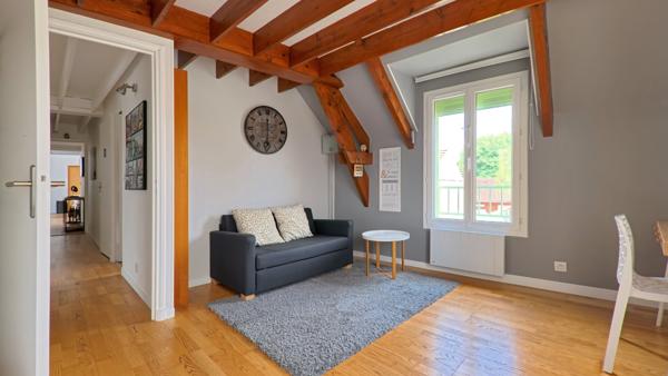 Appartement 6 pièces - 140 m² Exclusivité efficity